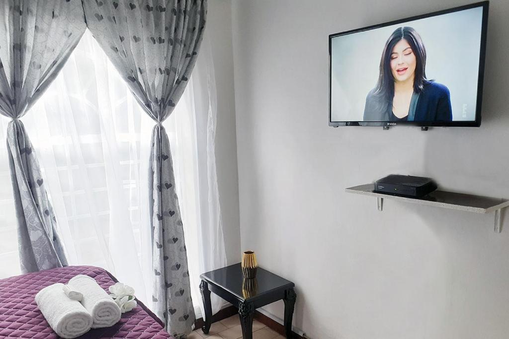 Queens Palace 프레토리아 외부 사진